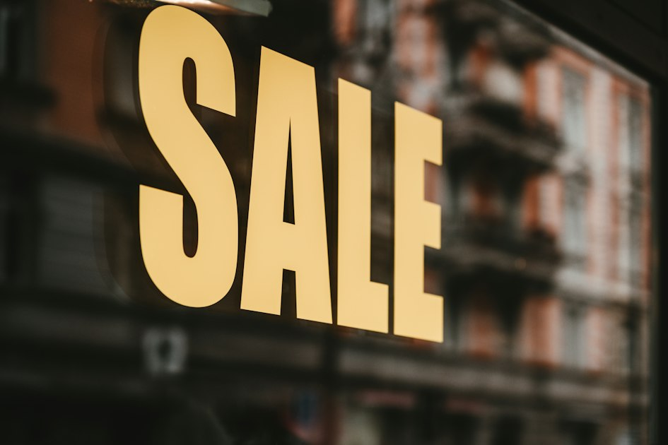 Leveraging Technology for Live Shopping